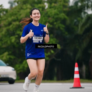 Runner Photo 7427708