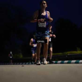 Runner Photo 7427744
