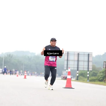 Runner Photo 7427752