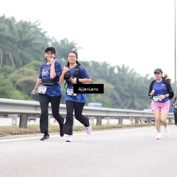 Runner Photo 7427777