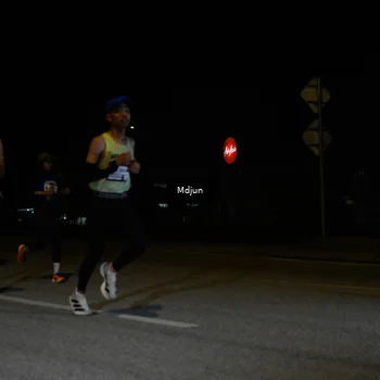 Runner Photo 7427778