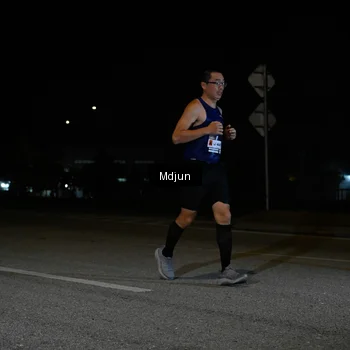 Runner Photo 7427787