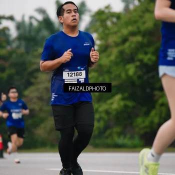 Runner Photo 7427790