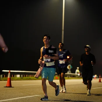 Runner Photo 7427796