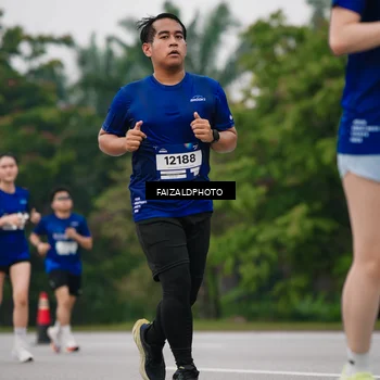 Runner Photo 7427803