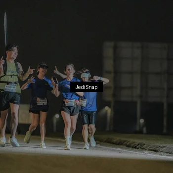 Runner Photo 7427810