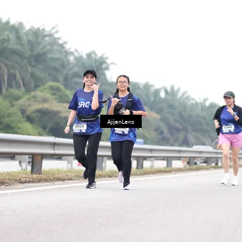 Runner Photo 7427824