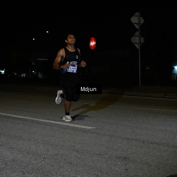 Runner Photo 7427845