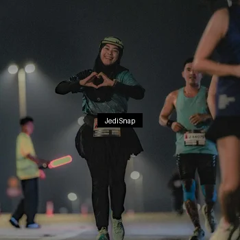 Runner Photo 7427869
