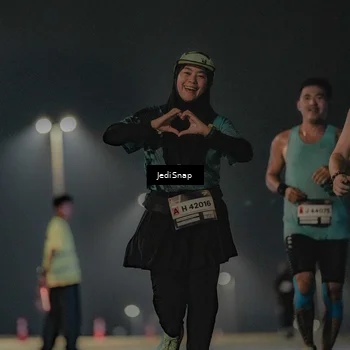 Runner Photo 7427907
