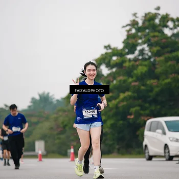 Runner Photo 7427911