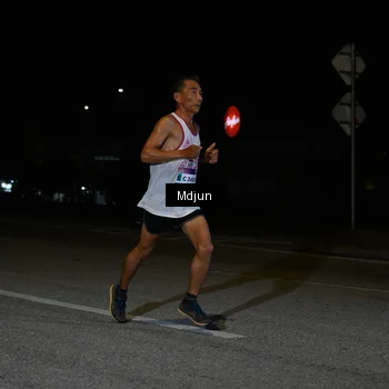 Runner Photo 7427925
