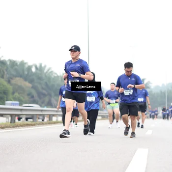Runner Photo 7427941