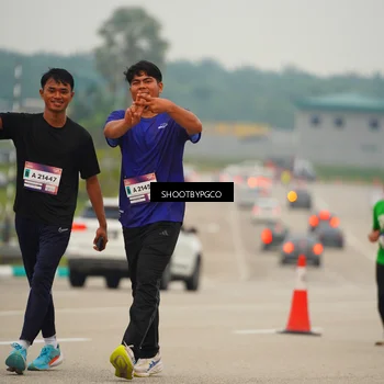 Runner Photo 7427956