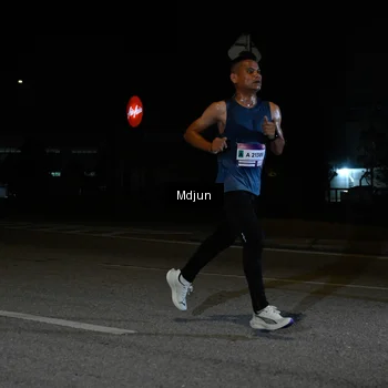 Runner Photo 7427982