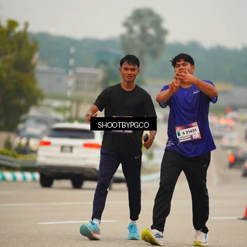 Runner Photo 7427983