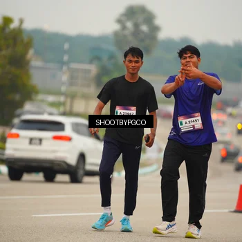 Runner Photo 7427985