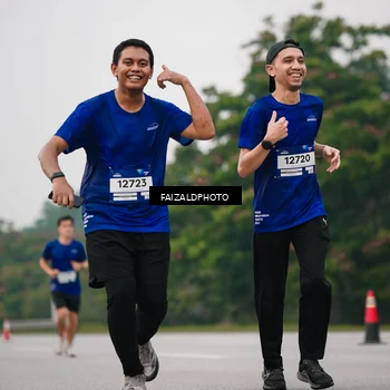 Runner Photo 7427989
