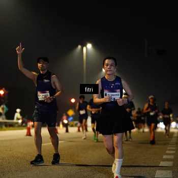 Runner Photo 7427995