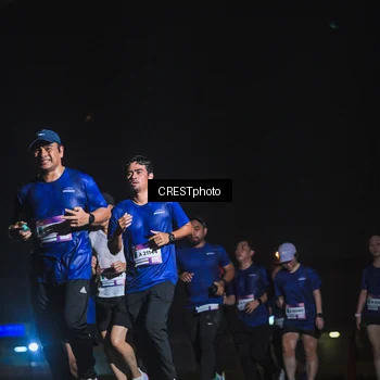 Runner Photo 7428006