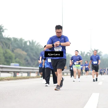 Runner Photo 7428014