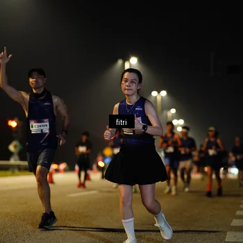 Runner Photo 7428021