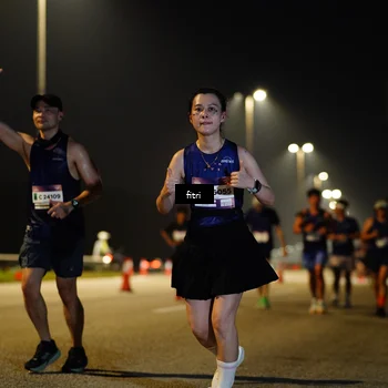 Runner Photo 7428034