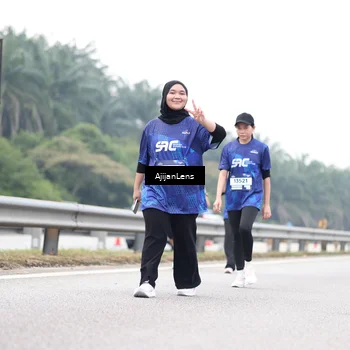 Runner Photo 7428043