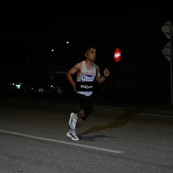 Runner Photo 7428059