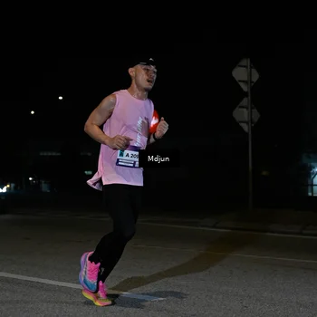 Runner Photo 7428060