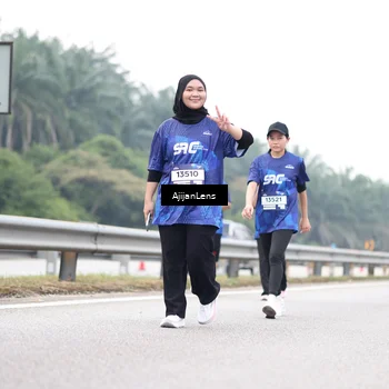 Runner Photo 7428065