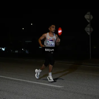 Runner Photo 7428079