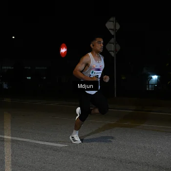 Runner Photo 7428082