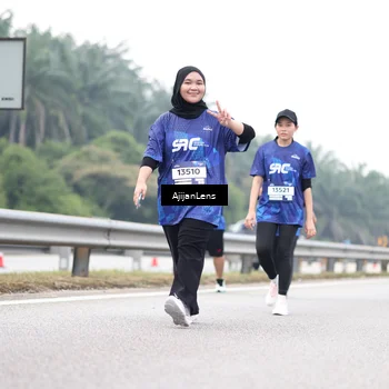 Runner Photo 7428083
