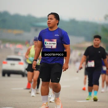 Runner Photo 7428085