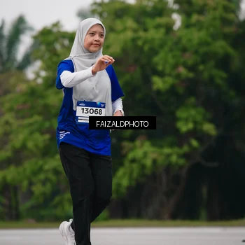 Runner Photo 7428088