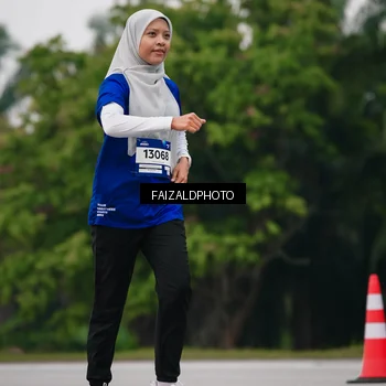 Runner Photo 7428089