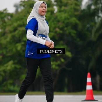 Runner Photo 7428091