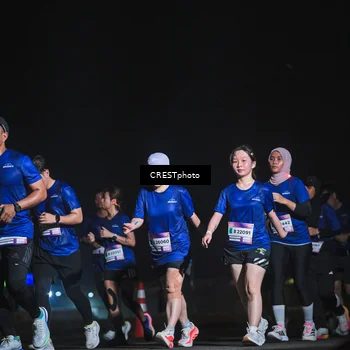 Runner Photo 7428113