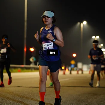Runner Photo 7428115