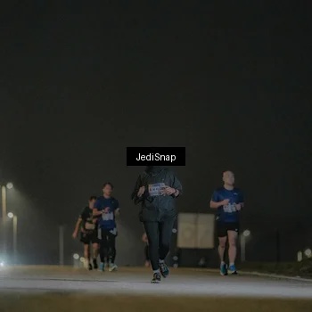 Runner Photo 7428132