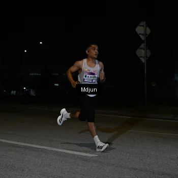 Runner Photo 7428146
