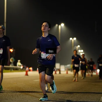 Runner Photo 7428153