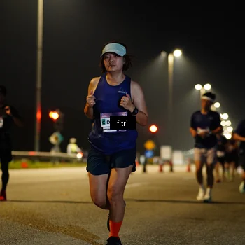 Runner Photo 7428175