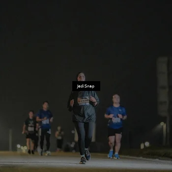 Runner Photo 7428188