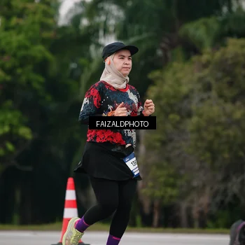 Runner Photo 7428192