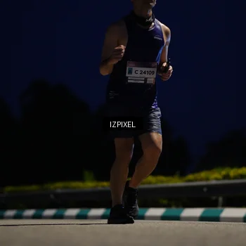 Runner Photo 7428194
