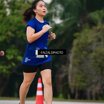Runner Photo 7428200