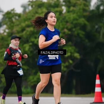 Runner Photo 7428211