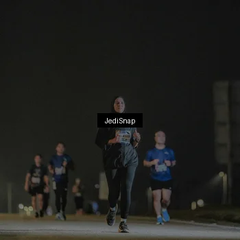 Runner Photo 7428221